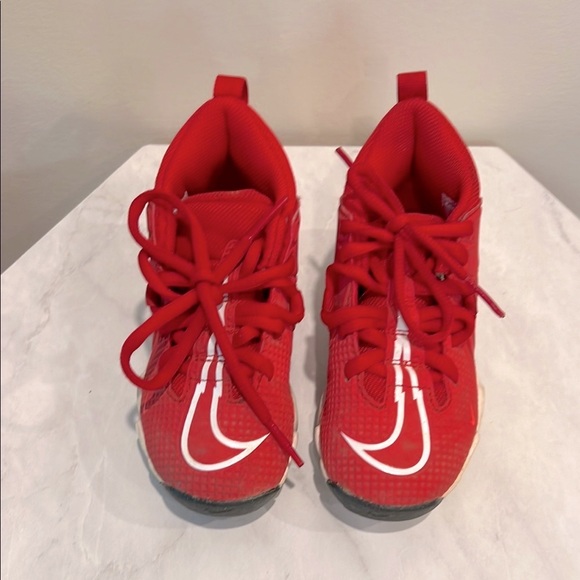 🔥Nike Red Cleats with Lace-Up Design and Ankle Support🔥 - Picture 2 of 5